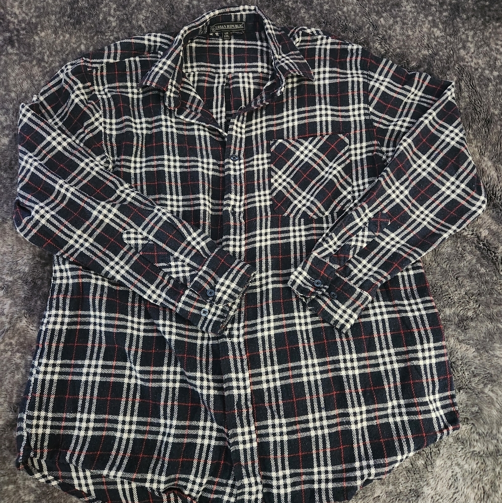 Urban Republic Flannel long sleeve